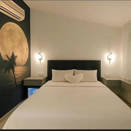 Gisel La Playa de Tauro