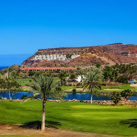 Gisel * La Playa de Tauro